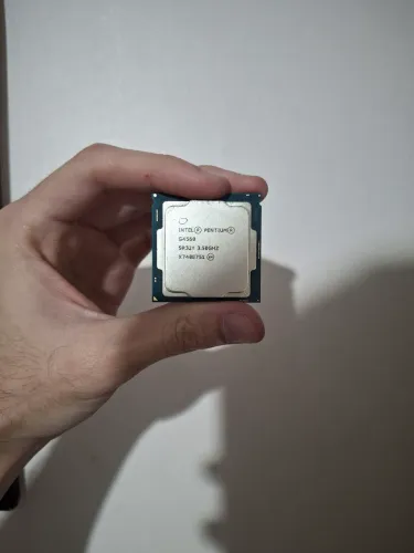Pentium G4560
