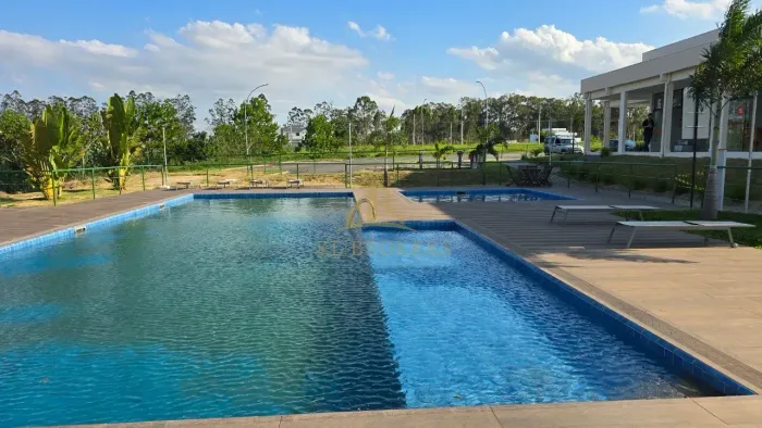Terreno à venda no Condomínio Vila Vitória Porto Real/RJ!