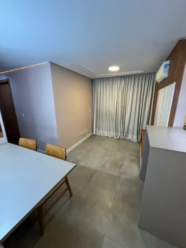 Apartamento para aluguel tem 47 metros quadrados com 2 quartos