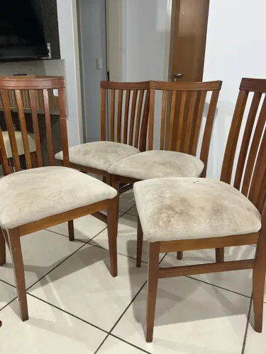 Cadeiras Estofadas