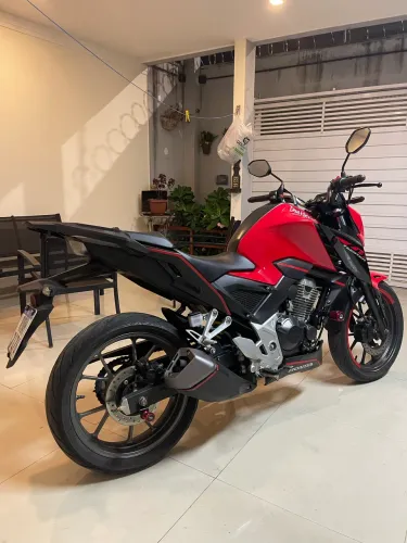 CB300f 