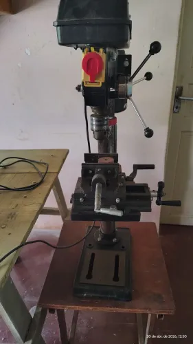 FURADEIRA DE BANCADA FSB 16P Prática Schultz 220v Shu