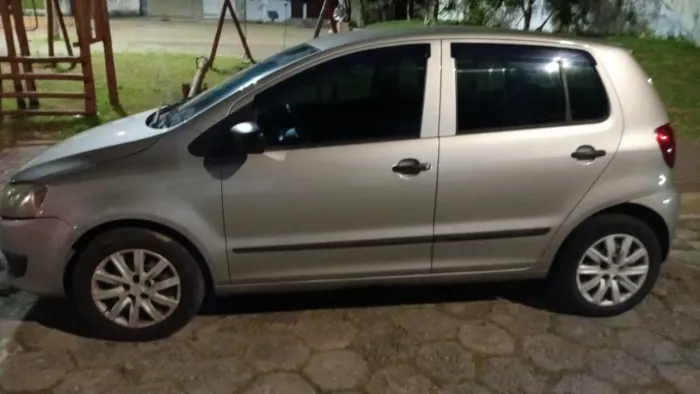 Volkswagen Fox 1.0 MI Total Flex 8V 5P 2011
