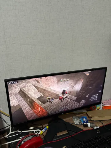 Monitor LG Ultrawide 29 polegadas com suporte