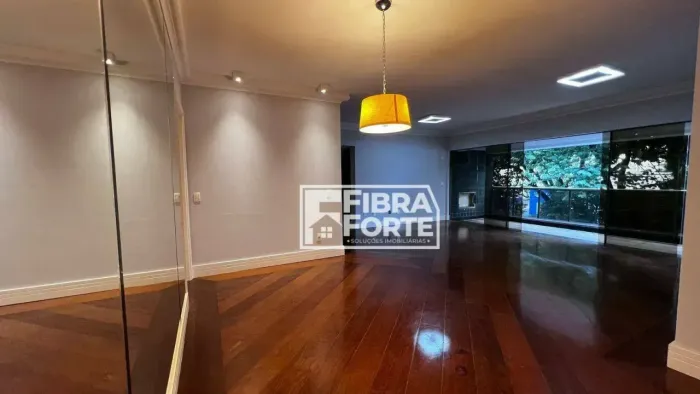 Apartamento a venda no Bairro Cambuí em Campinas