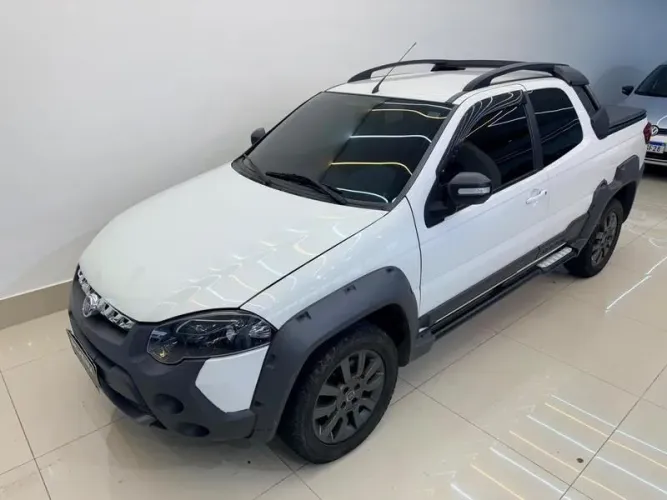 Fiat Strada Adv.1.8 16V Dualogic Flex CD 2020