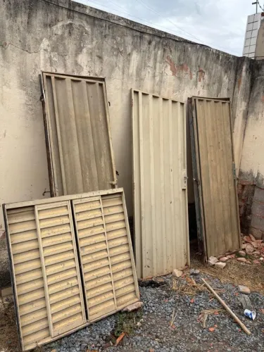 Portas e janelas de aço