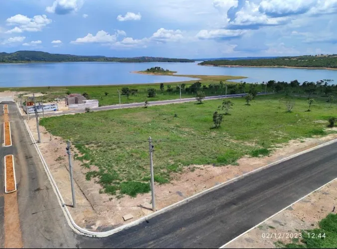 Lote em condomínio no Corumbá 4 - Belvedere - quitado