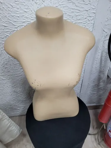 Manequim de busto promoção 10 reias cada