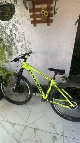 Bicicleta oxigên seminova 