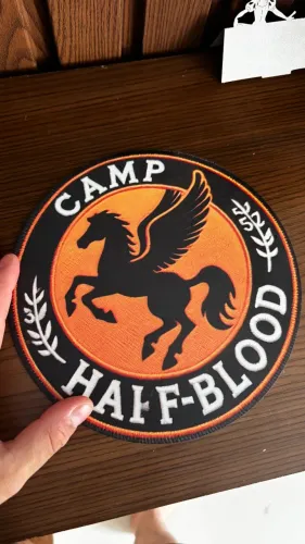 Quadro em lata Camp Half-Blood (Acampamento Meio-sangue) Percy Jackson