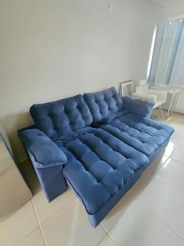 Vendo sofá cama semi novo
