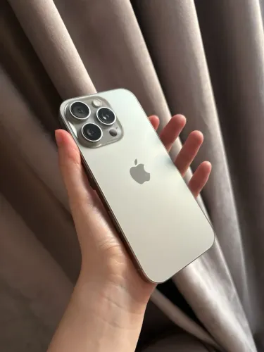 IPhone 16 Pro Max 256GB -Garantia Apple