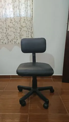 Cadeira escritório em Corino