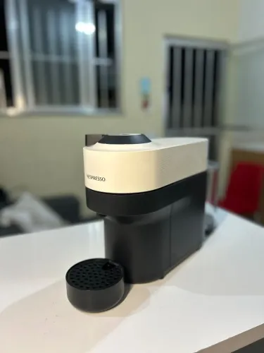 Cafeteira Nespresso Vertuo Pop Branco