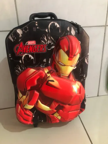 Mochila homem de ferro infantil 