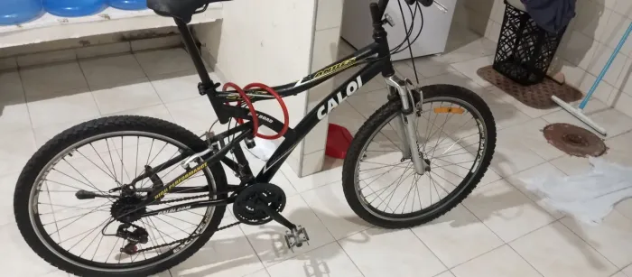 Vende-se bicicleta Caloi