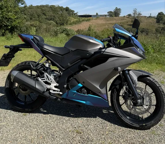 YZF R15 Yamaha 25/25