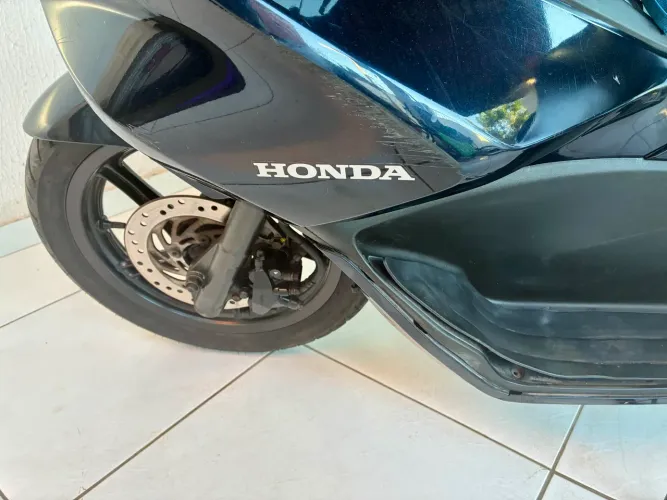 PCX A VENDA