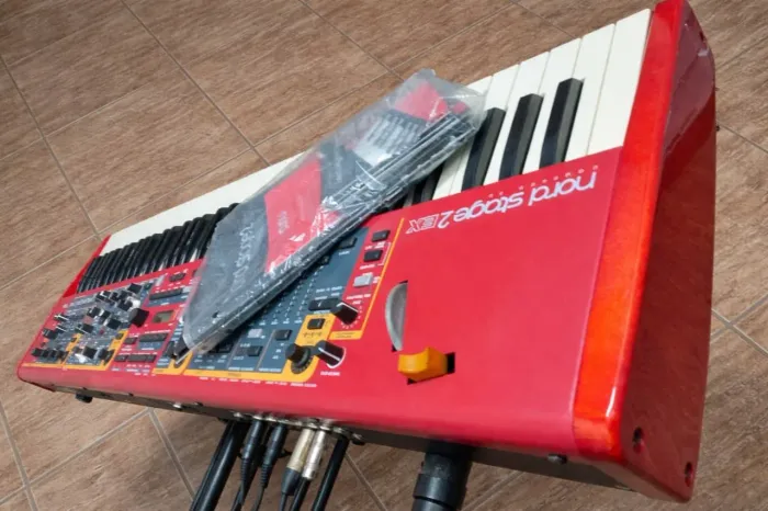 Nord Stage 2 EX 