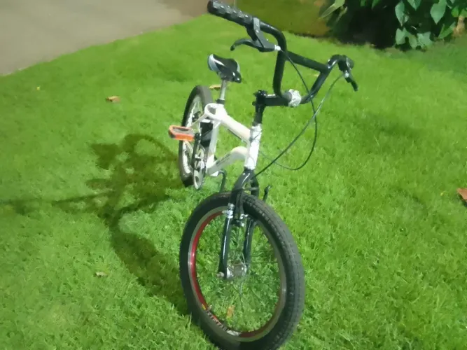 BMX GTS aro 20