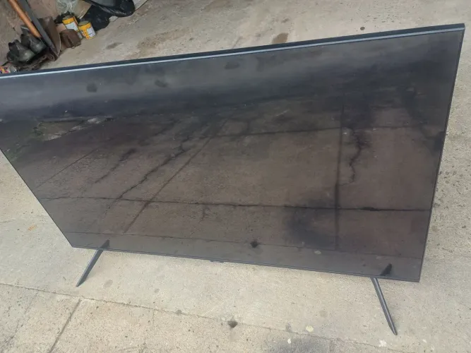 Vendo TV 50 polegadas com defeito 