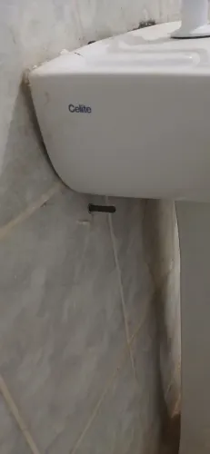 Pia Deca para banheiro