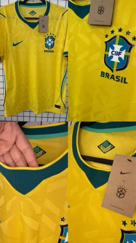 Camisa Brasil 2026 jogador logo emborrachado