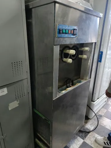 Máquina de sorvete Soft Italianinha no estado