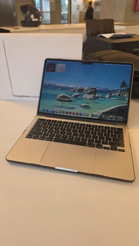 Macbook Air M4 16GB/256GB