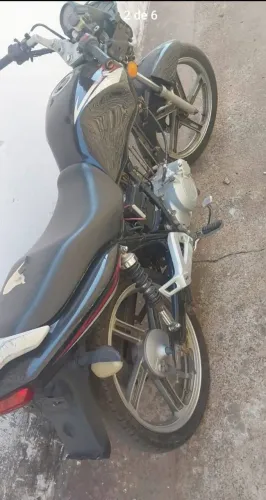 Suzuki grs 125c completa 2016 concerto. 