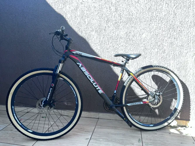 ? Bicicleta Absolute Nero Aro 29 - Barata