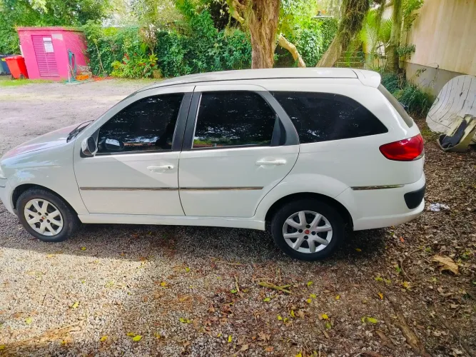 Fiat Palio Week. Attractive 1.4 Fire Flex 8V 2014