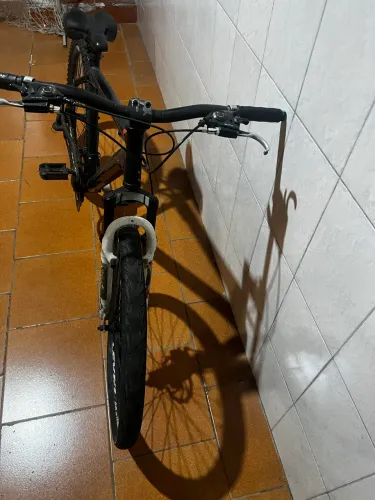 Vende-se bicicleta