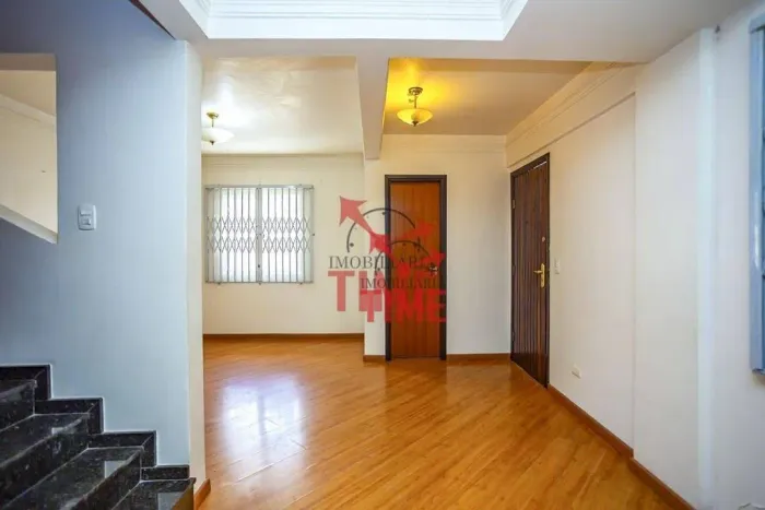 Sobrado com 3 Quartos à venda, 120 m² - Bacacheri - Curitiba/PR