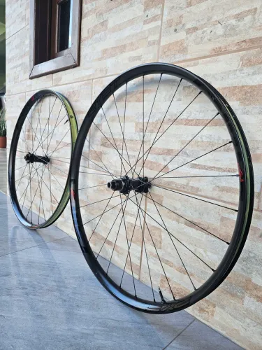Rodas MTB Carbon Boost Super Light
