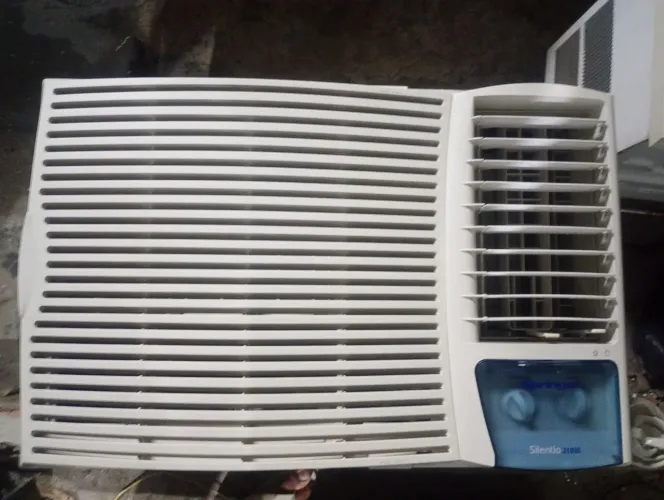 ar-condicionado Springer Silentia 21.000btus 220v