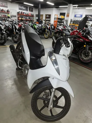 VENDO MOTO HONDA BIZ 125 EX