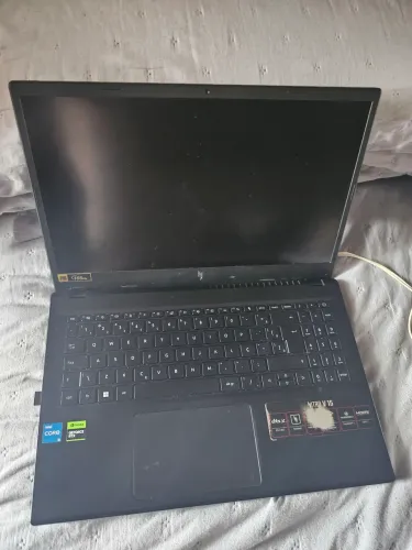 ACER NITRO V15