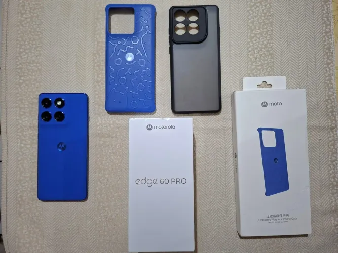 Motorola Moto Edge 60 Pro novíssimo e ainda na garantia.
