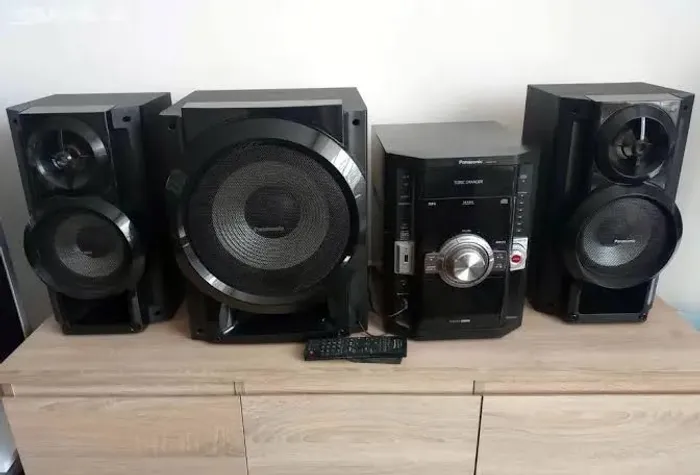 Aparelho de som Panasonic AS AK-770 completo.
