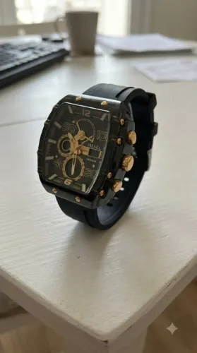 Relógio Masculino Smael Preto Mostrador Dourado