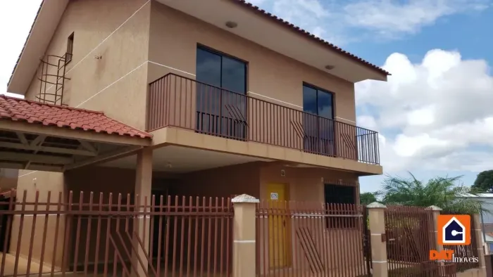 Sobrado De Esquina à Venda Bairro Estrela