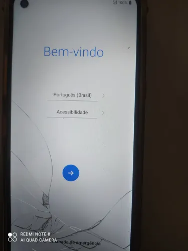 Dois celulares para retirada de peças.