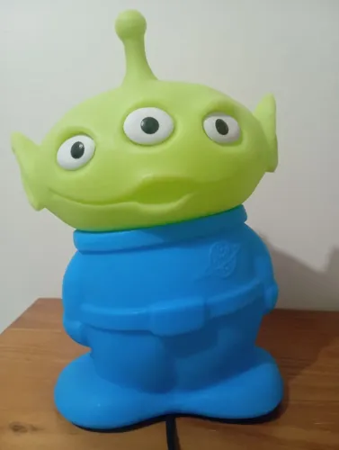 Vendo luminária Alien