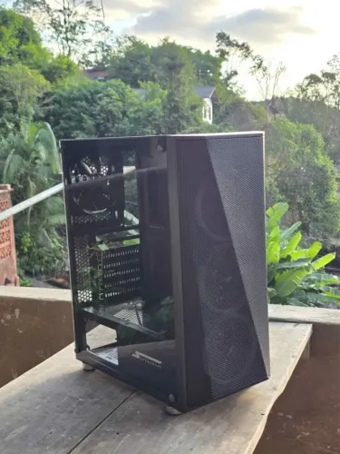 Gabinete Gamer Superframe + 4 Fans