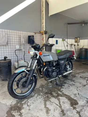 Moto Kawasaki KZ 1000 Antiga 1979 Vintage 4 Não Honda CB750 Suzuki GT750  