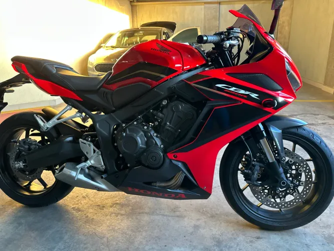 CBR650R