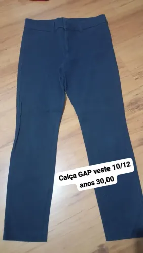 Calça GAP veste 10/12 anos 
