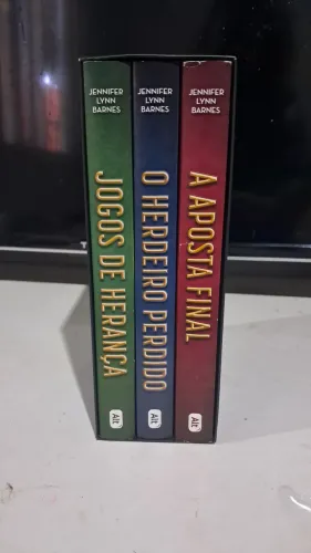 Boz de livros da série herança